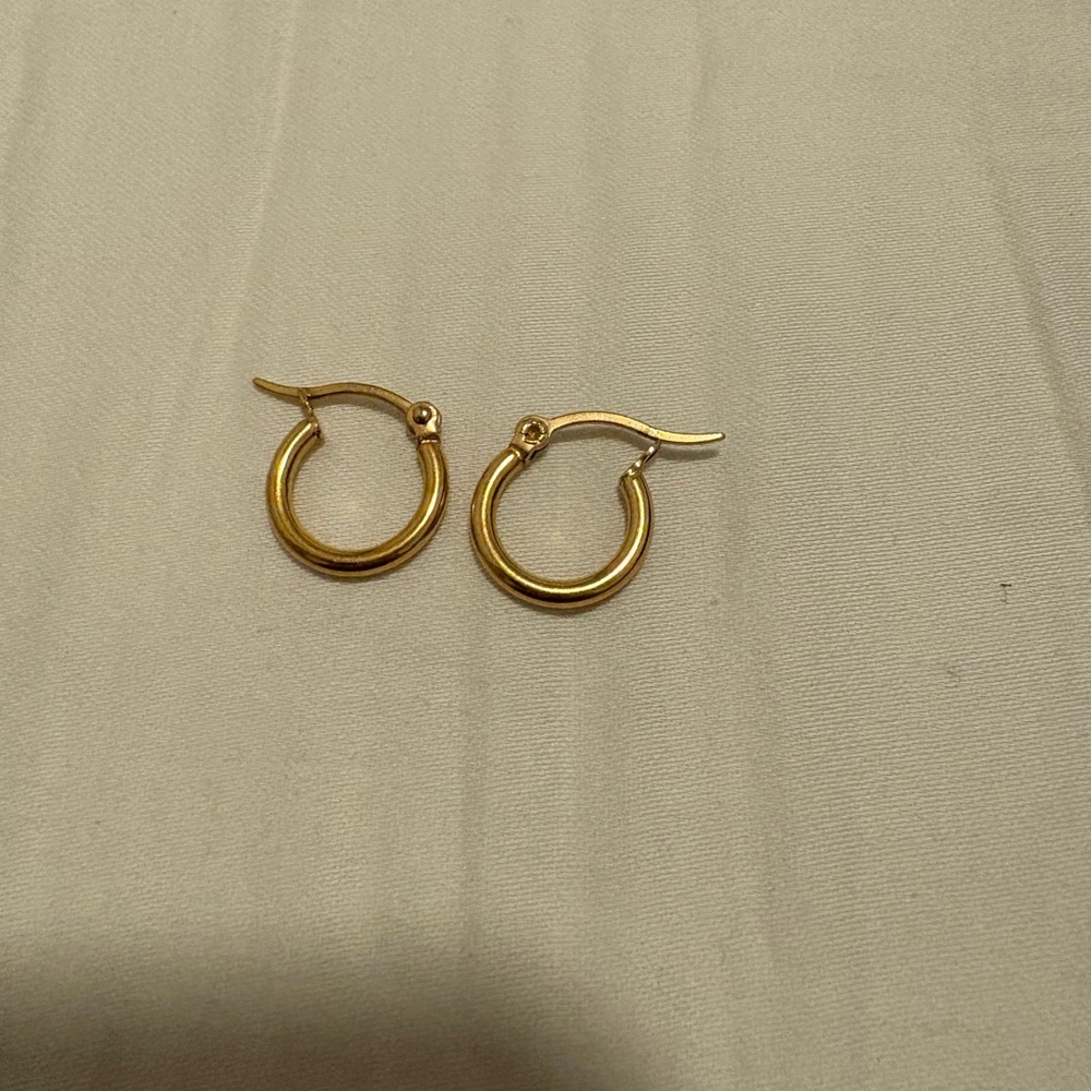 Mejuri Gold Hoop Earrings